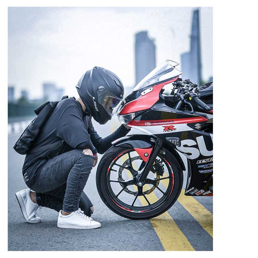 Mũ fullface LS2 FF320 - Mũ fullface không thể thiếu khi chạy xe máy