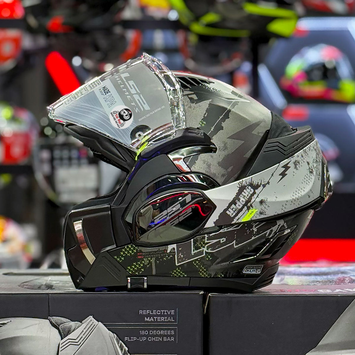 LS2 Valiant 2 Gripper FF900