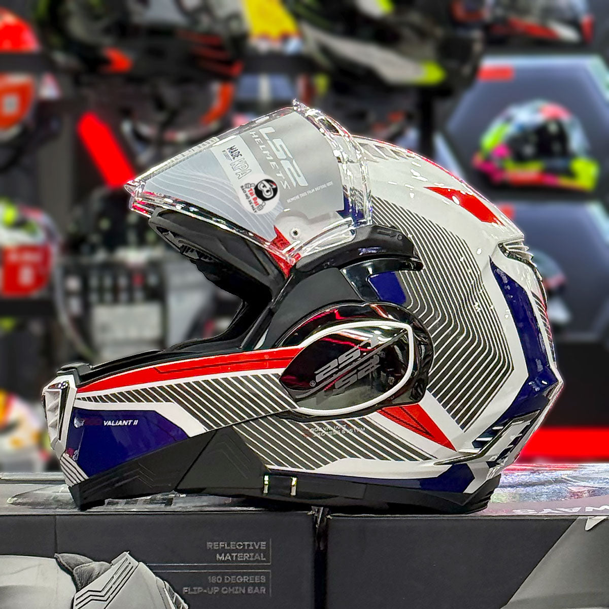 LS2 FF900 Valiant II Revo WRB