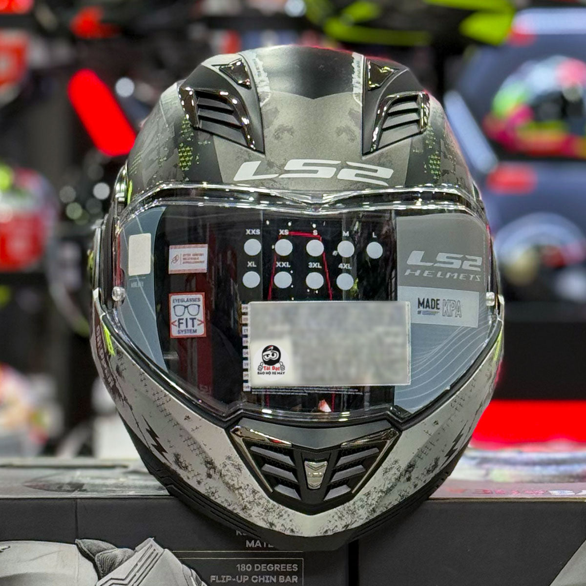 LS2 Valiant 2 Gripper FF900