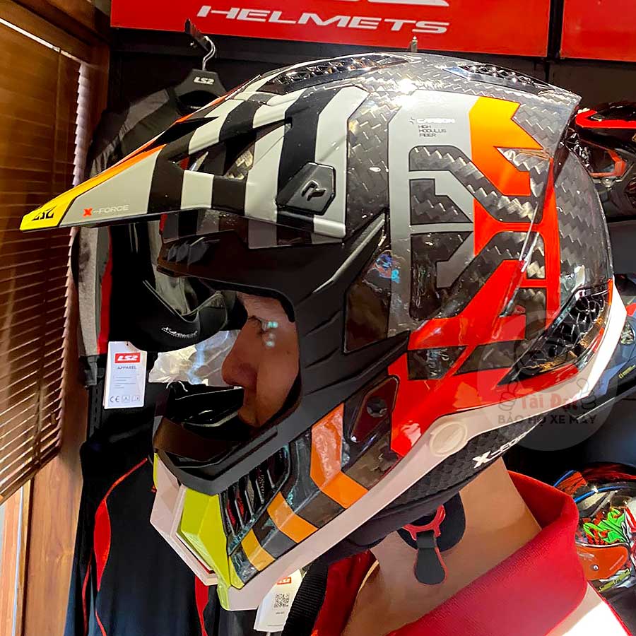 Ls2 Mx703 Carbon Barrier Vàng Đỏ